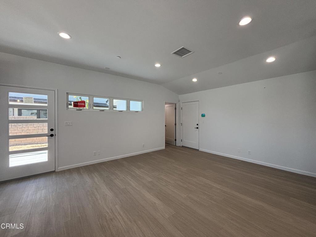 2230 Sherwood Place Property Photo 7