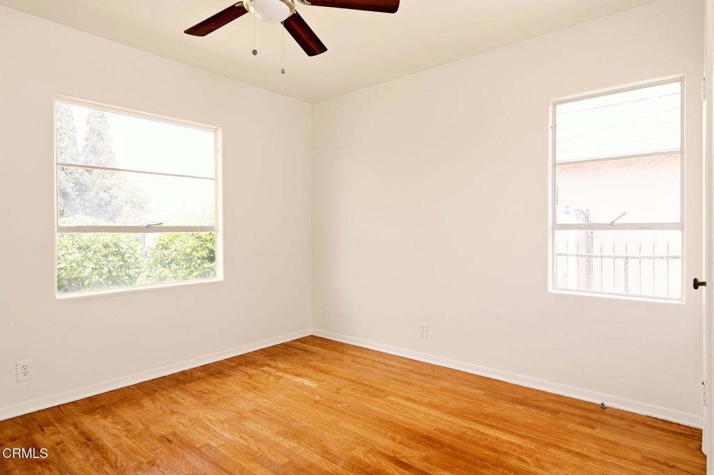 13936 Los Angeles Street Property Photo 10