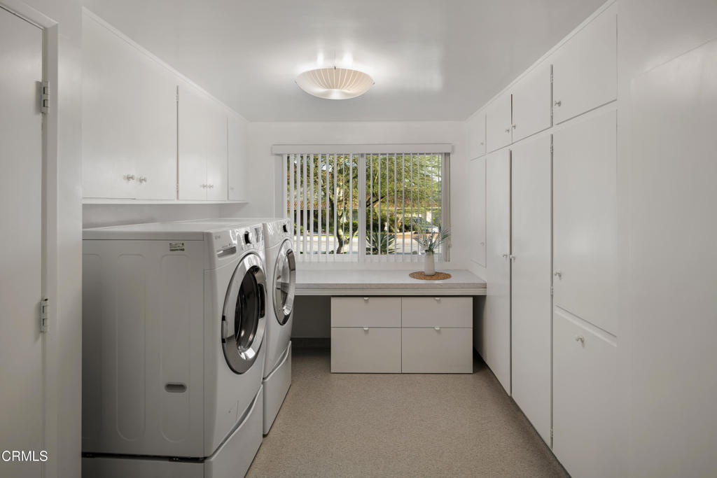 1283 Oakglen Avenue Property Photo 19