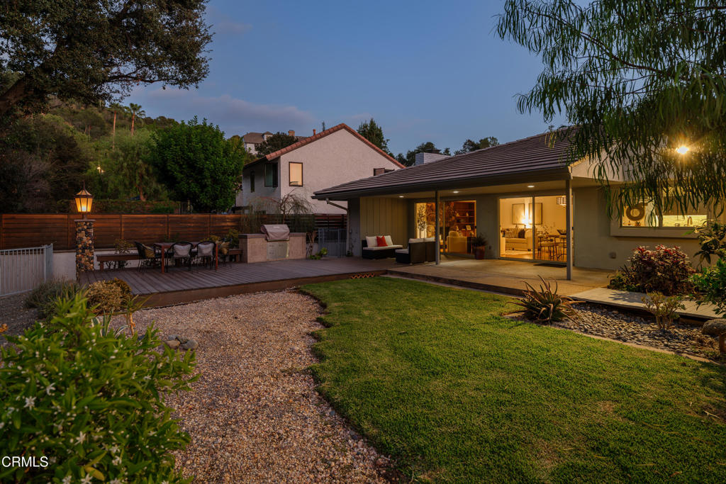 1283 Oakglen Avenue Property Photo 39