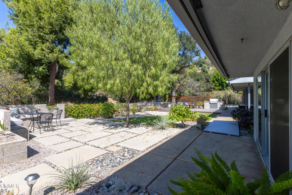 1283 Oakglen Avenue Property Photo 43