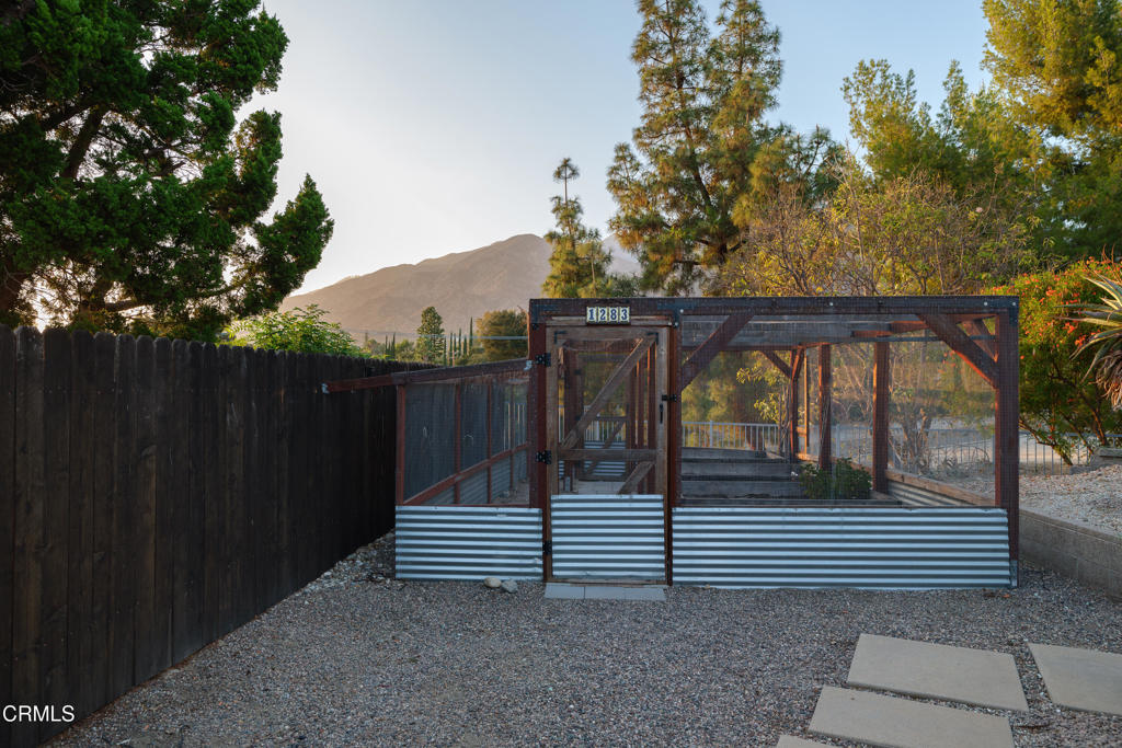 1283 Oakglen Avenue Property Photo 56