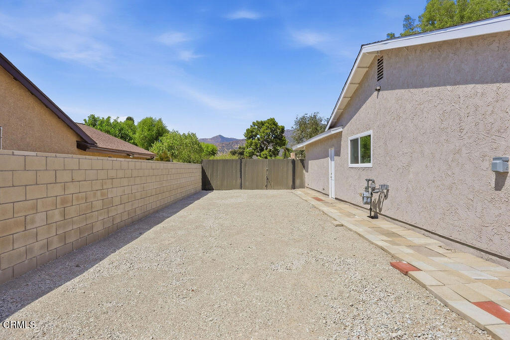 13856 Lyle Street Property Photo 35
