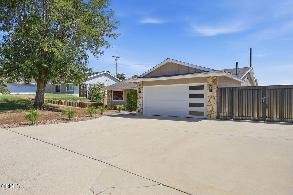 13856 Lyle Street Property Photo 42