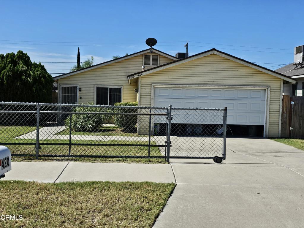 420 E B Street Property Photo 2