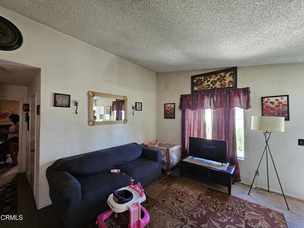 420 E B Street Property Photo 13
