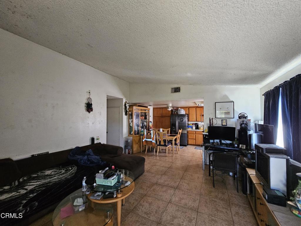 420 E B Street Property Photo 22