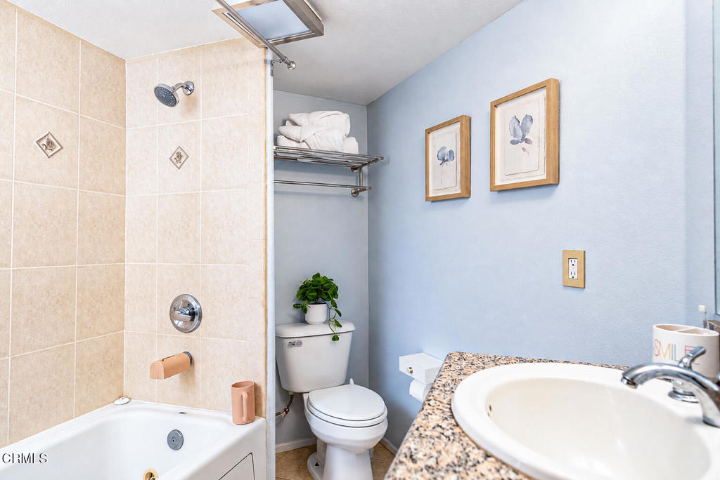 2463 Oswego 108 Property Photo 14