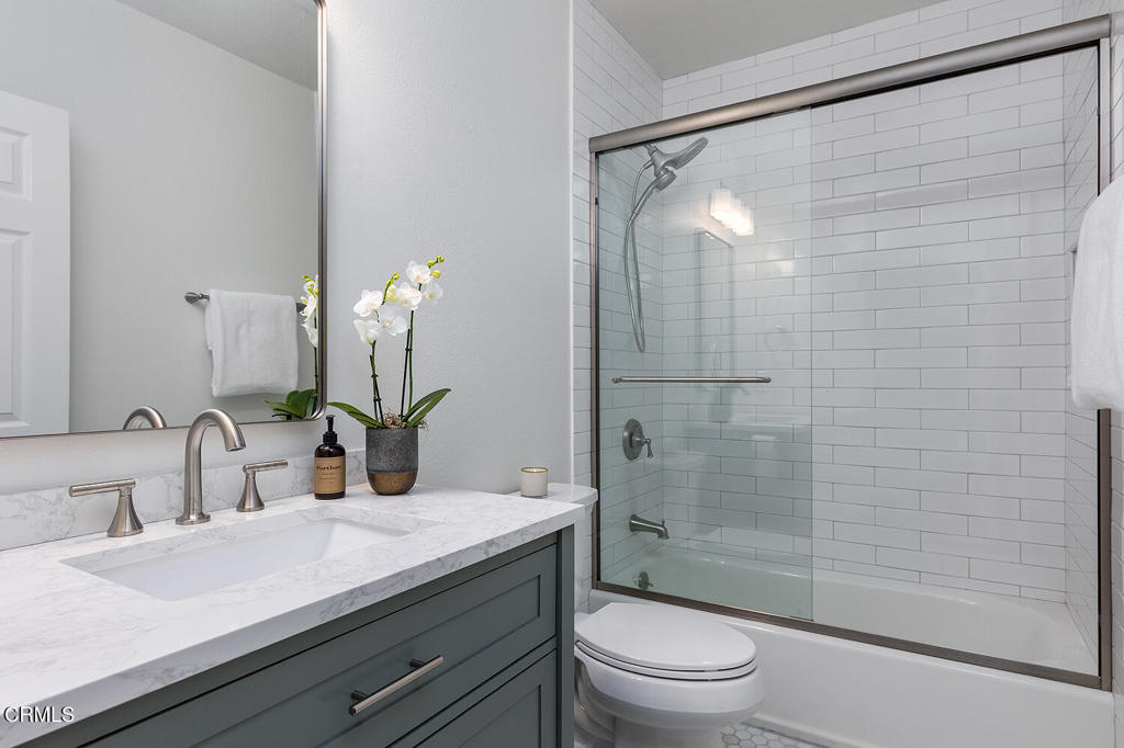 2064 Galbreth Road Property Photo 22