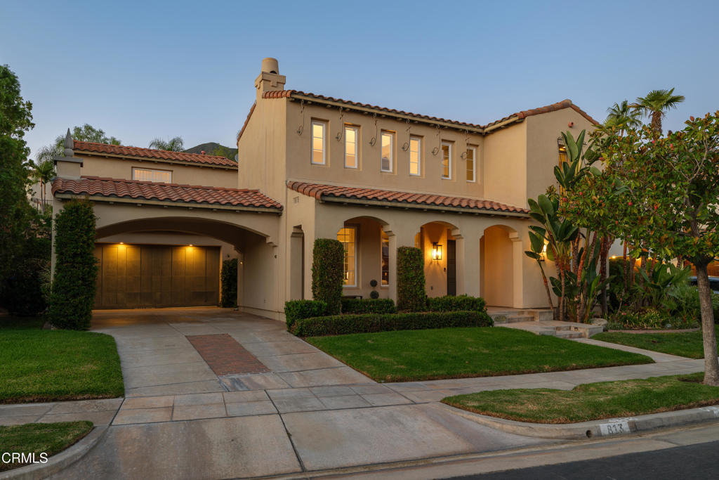 813 W Gabrielino Court Property Photo 70