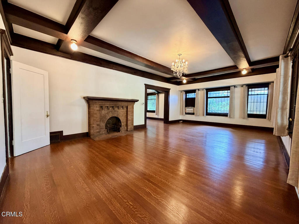 1614 Golden Gate Avenue Property Photo 2