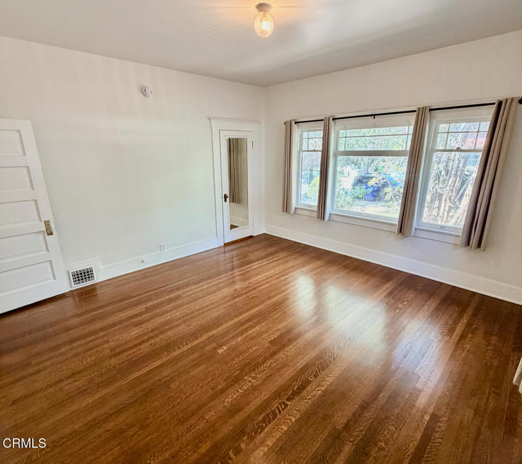 1614 Golden Gate Avenue Property Photo 16