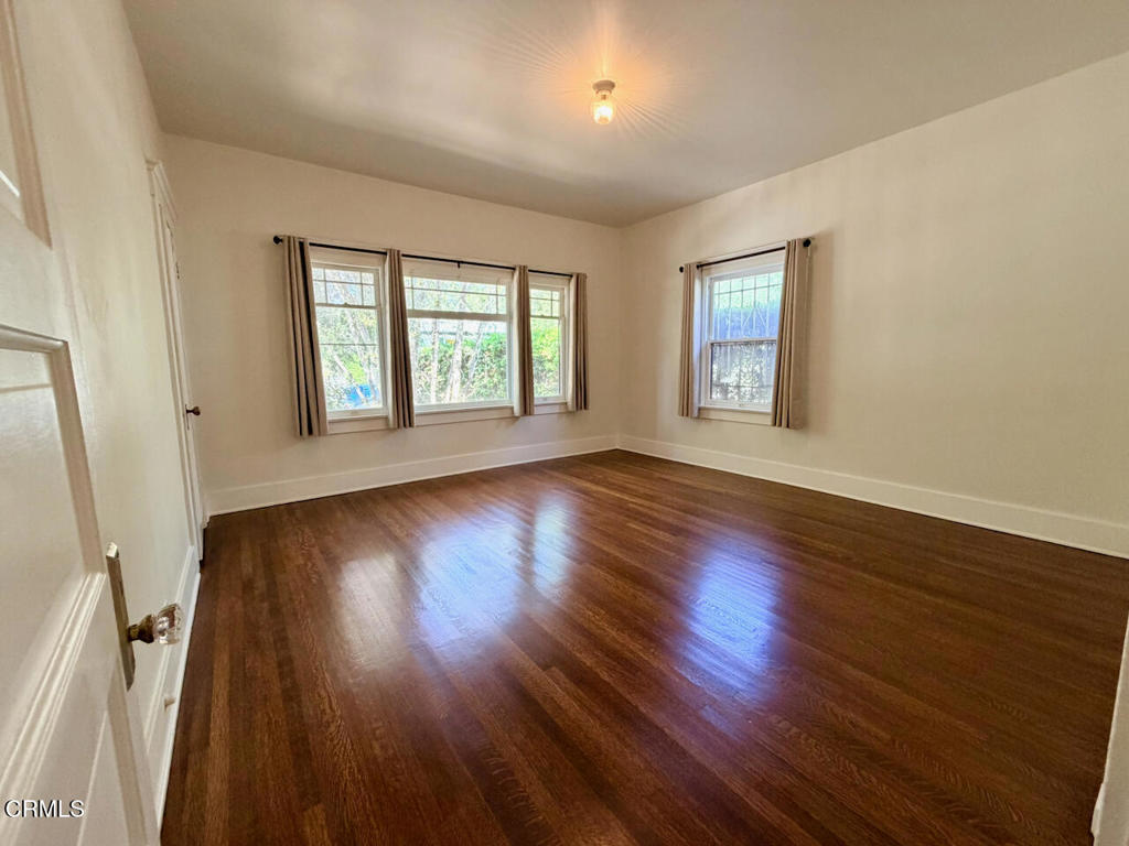 1614 Golden Gate Avenue Property Photo 17