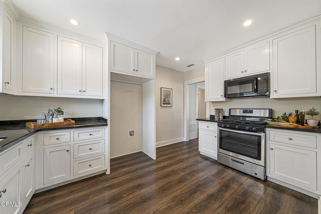 101 S El Molino Street Property Photo 19