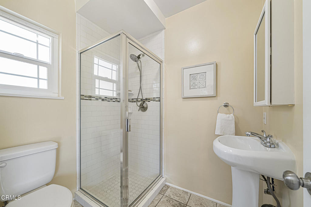101 S El Molino Street Property Photo 28
