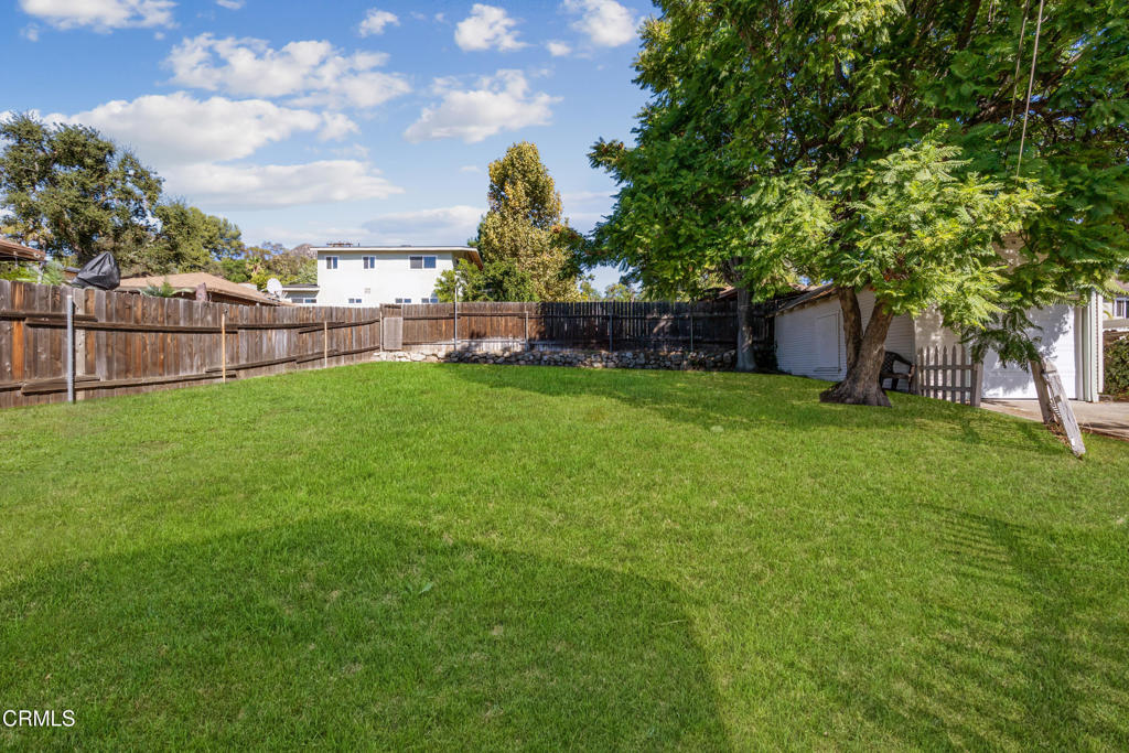 10814 Plainview Avenue Property Photo 30
