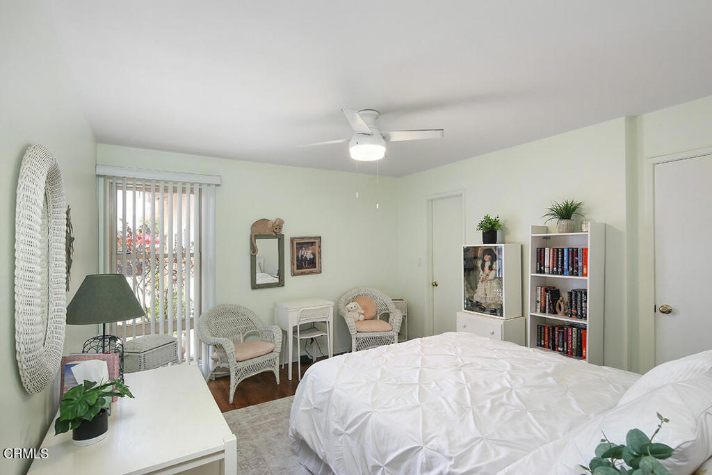2326 W Clydewood Avenue Property Photo 13