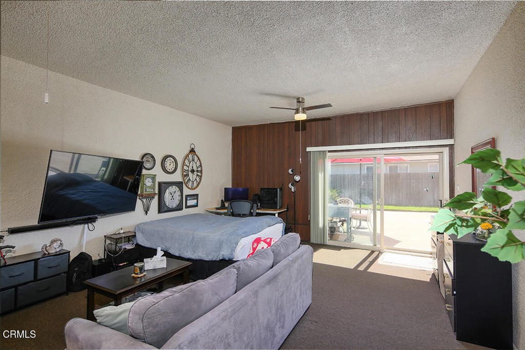 2326 W Clydewood Avenue Property Photo 16