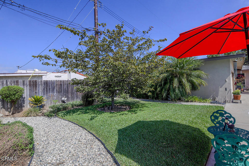 2326 W Clydewood Avenue Property Photo 18