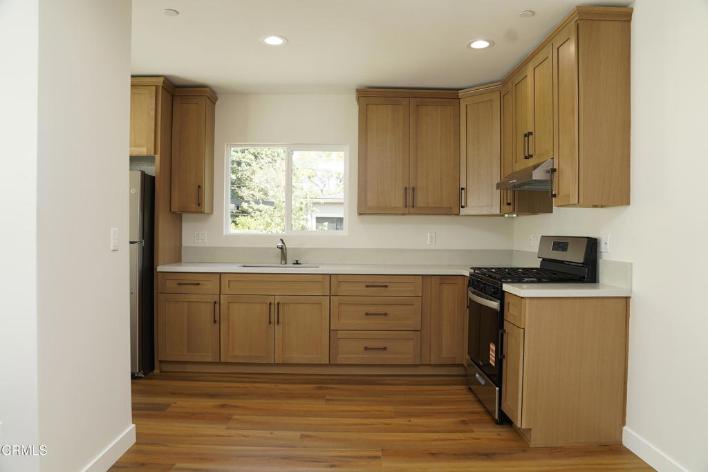 2428 Brigden Road Property Photo 4
