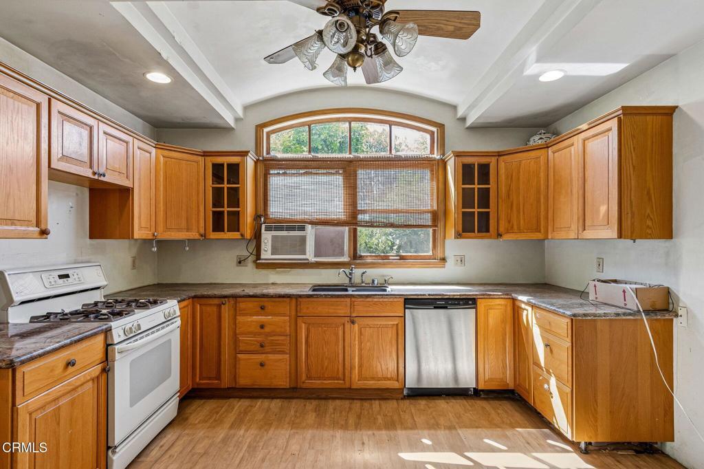 4803 Burgoyne Lane Property Photo 15