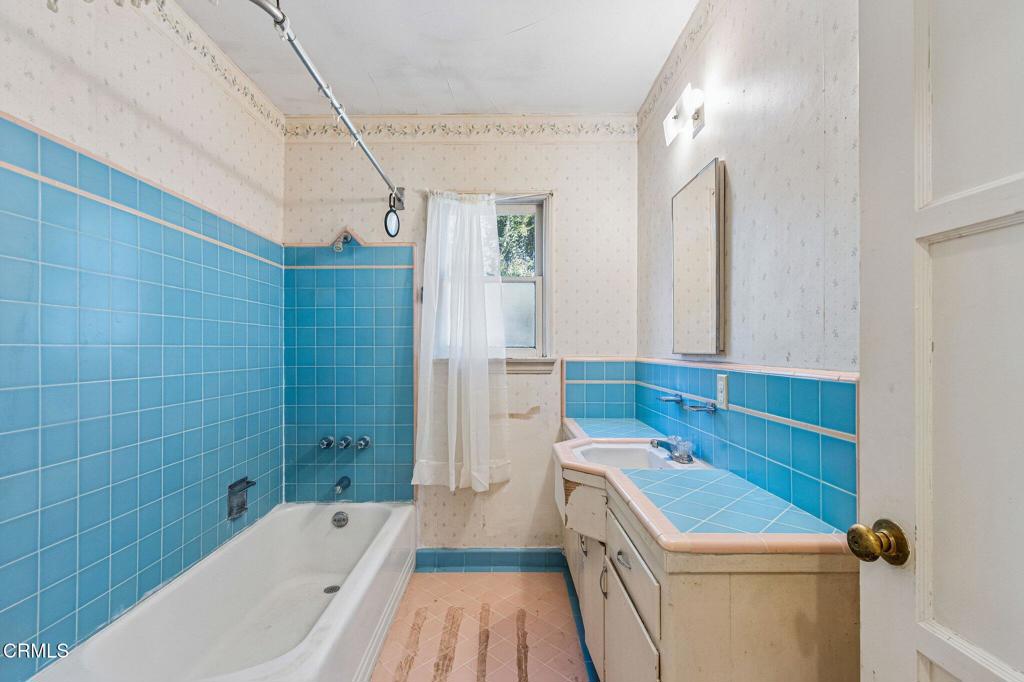 4803 Burgoyne Lane Property Photo 31