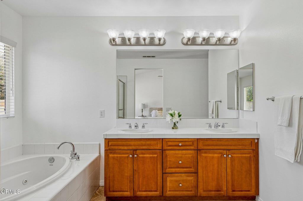 44445 36th Street W Property Photo 28