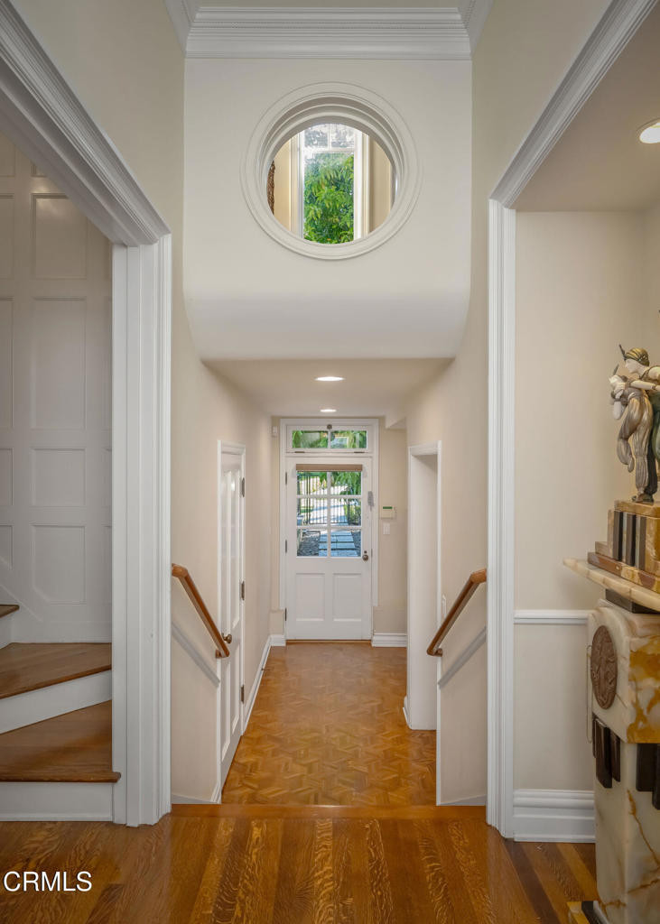 1211 Wellington Avenue Property Photo 49