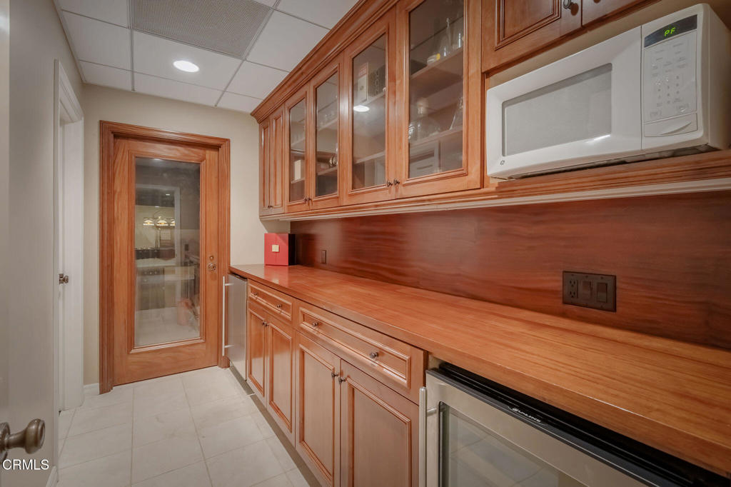 1211 Wellington Avenue Property Photo 52