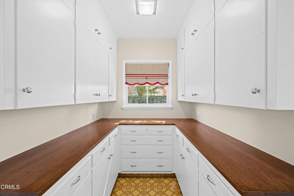 845 Canterbury Road Property Photo 17