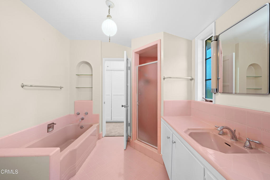 845 Canterbury Road Property Photo 43