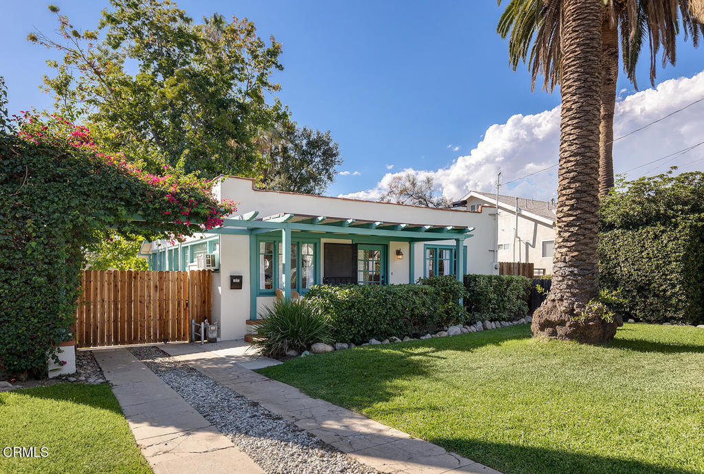 1933 Maiden Lane Property Photo 1
