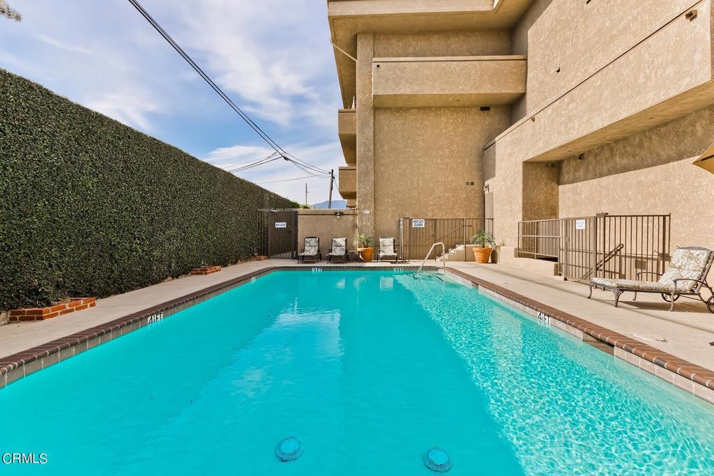 221 S Oak Knoll Avenue 304 Property Photo 6
