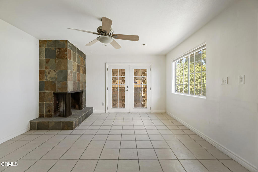 9824 Catawba Avenue Property Photo 5