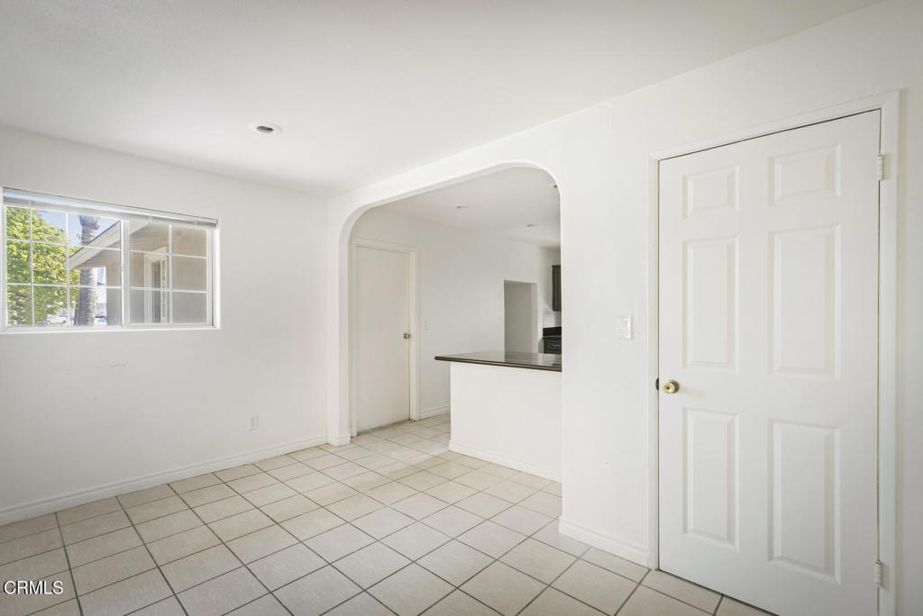 9824 Catawba Avenue Property Photo 11