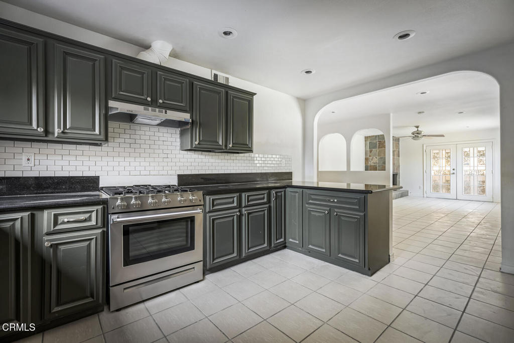 9824 Catawba Avenue Property Photo 16