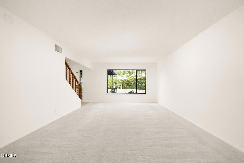 1740 Foothill Boulevard Property Photo 9