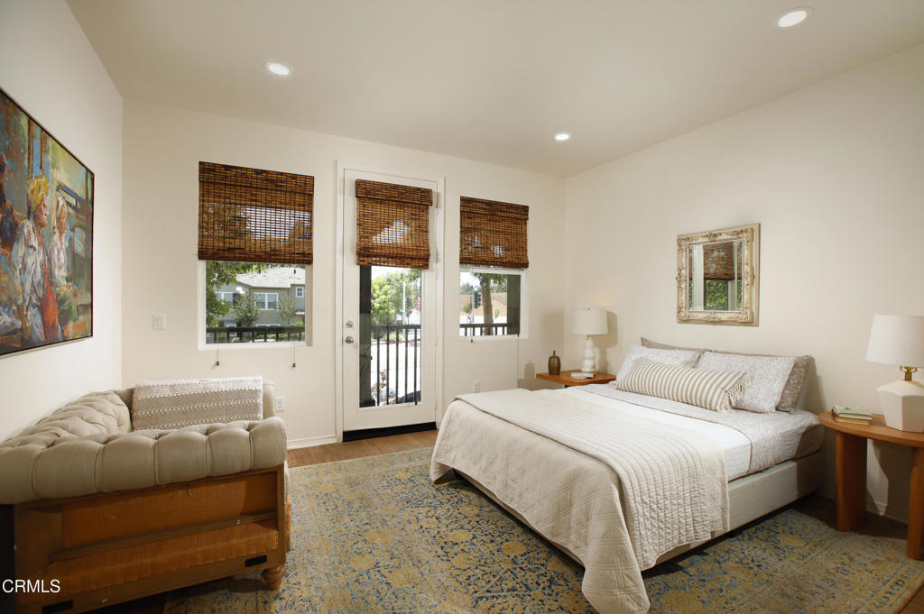 281 N Mar Vista 14 Property Photo 11