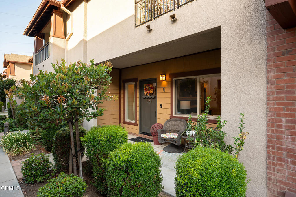 705 S Azusa Avenue G Property Photo 2
