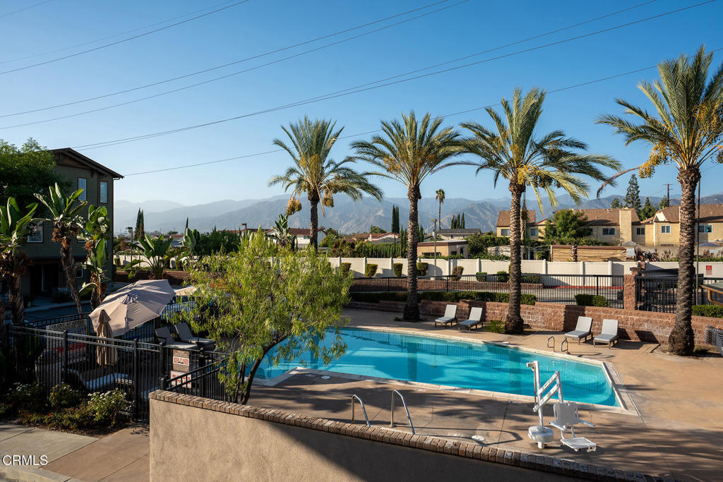 705 S Azusa Avenue G Property Photo 18