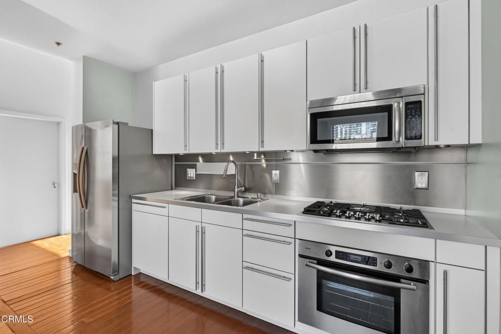 257 S Spring Street 4n Property Photo 14