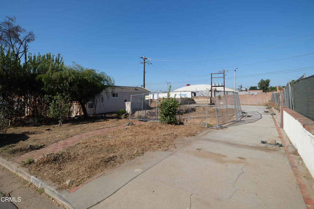 2295 Norwic Place Property Photo 4