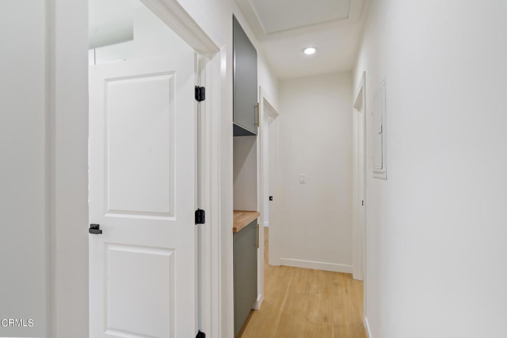 83 S Greenwood Avenue Property Photo 13