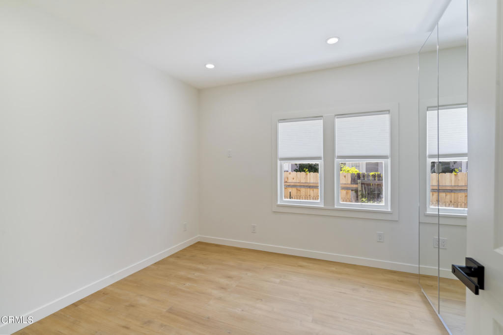83 S Greenwood Avenue Property Photo 14