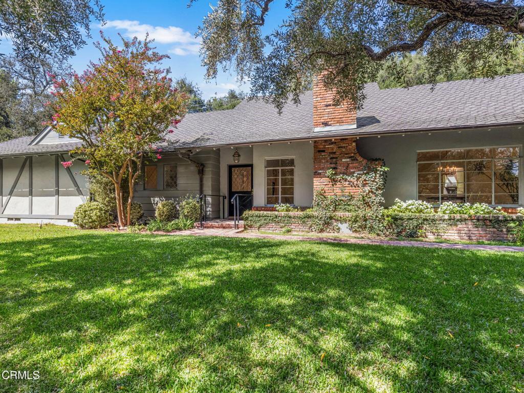 4155 Cambridge Road Property Photo 1