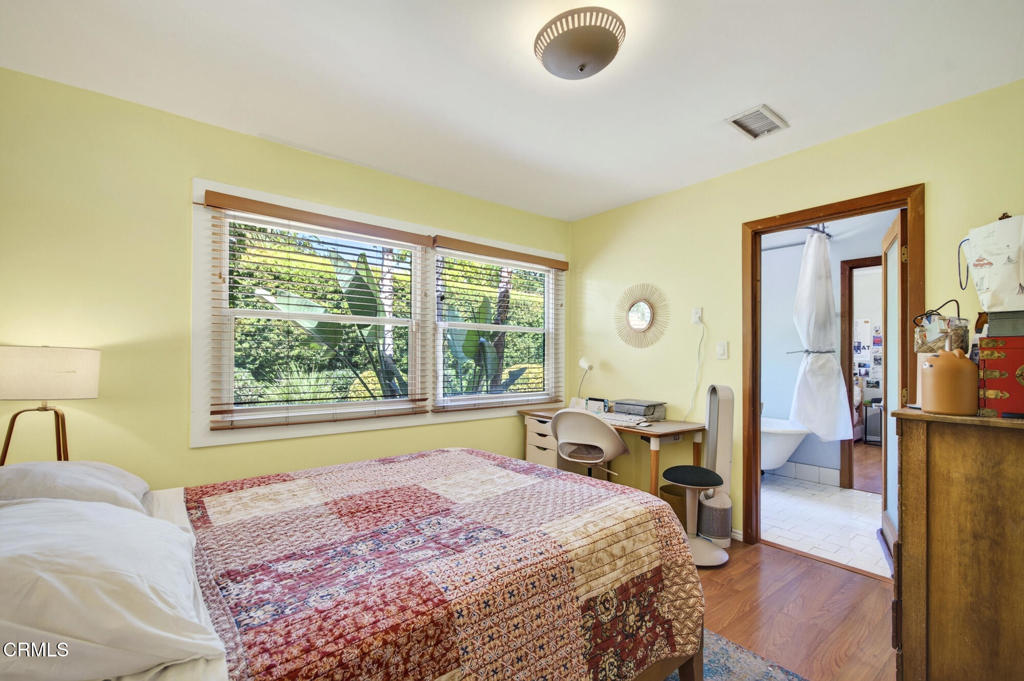 4021 Liberty Avenue N Property Photo 15