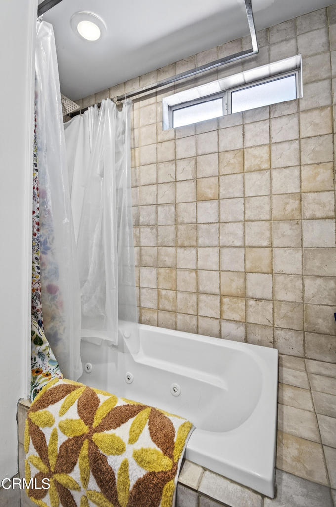 4021 Liberty Avenue N Property Photo 31