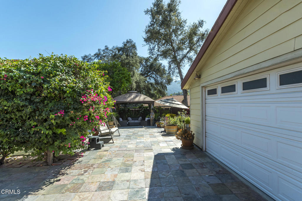 4021 Liberty Avenue N Property Photo 34
