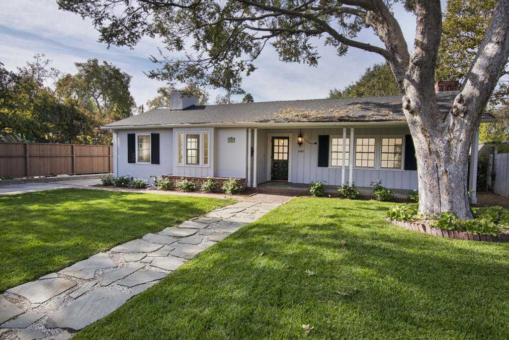 1087 S Los Robles Avenue Property Photo 1