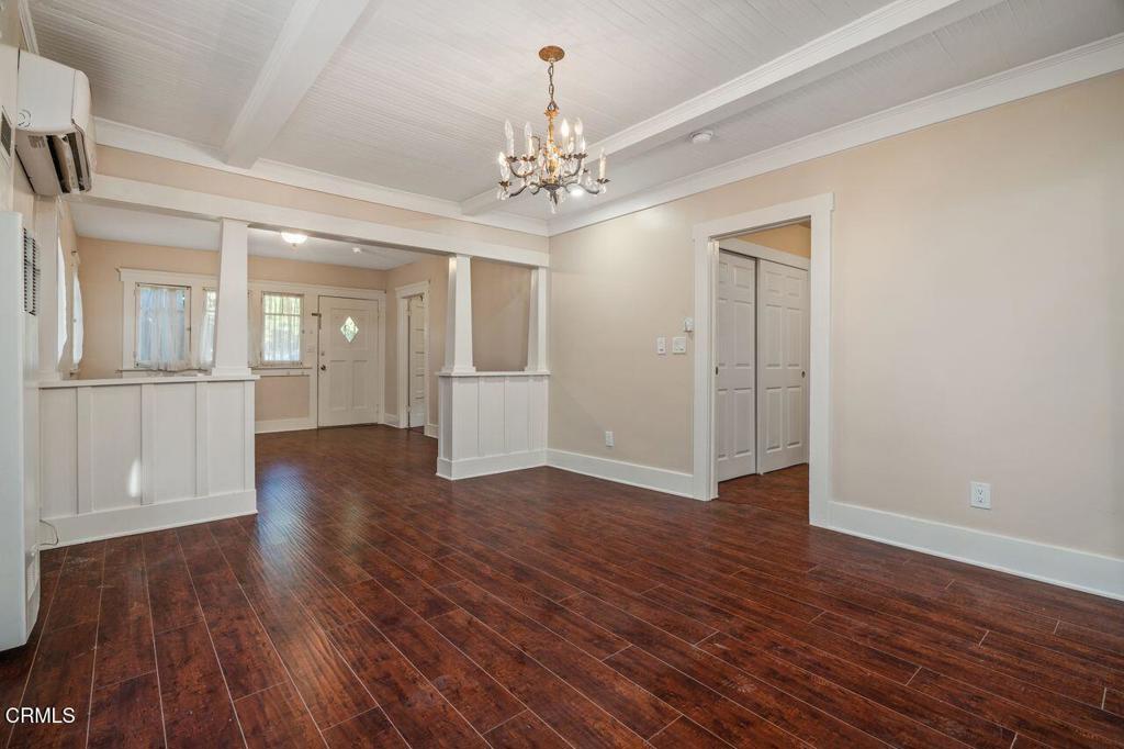 31 S Parkwood Avenue Rear Property Photo 5
